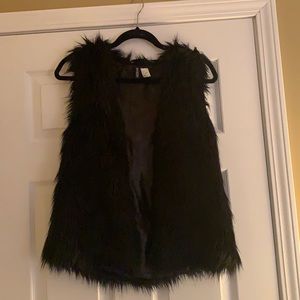 Black faux fur vest